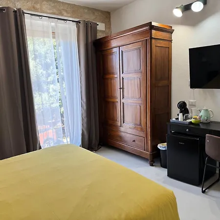 House 3* Baunei